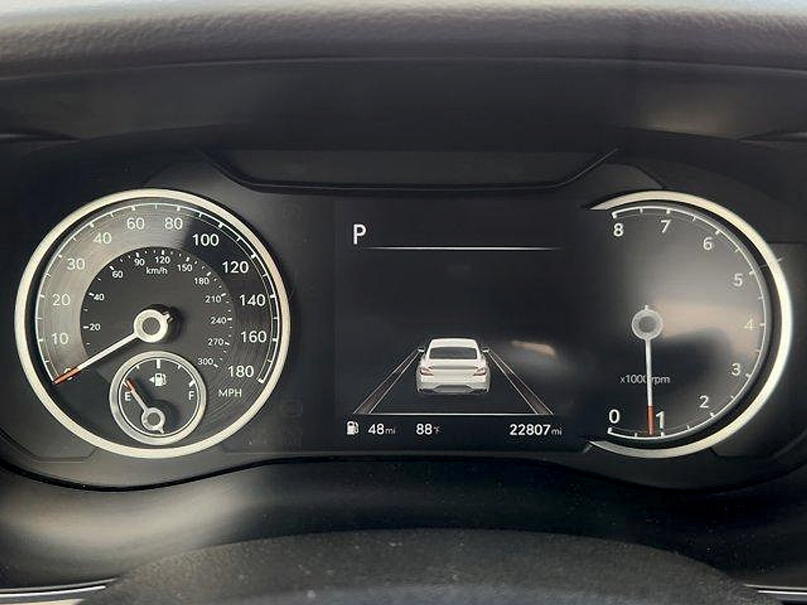 2025 Genesis G70 2.5T RWD