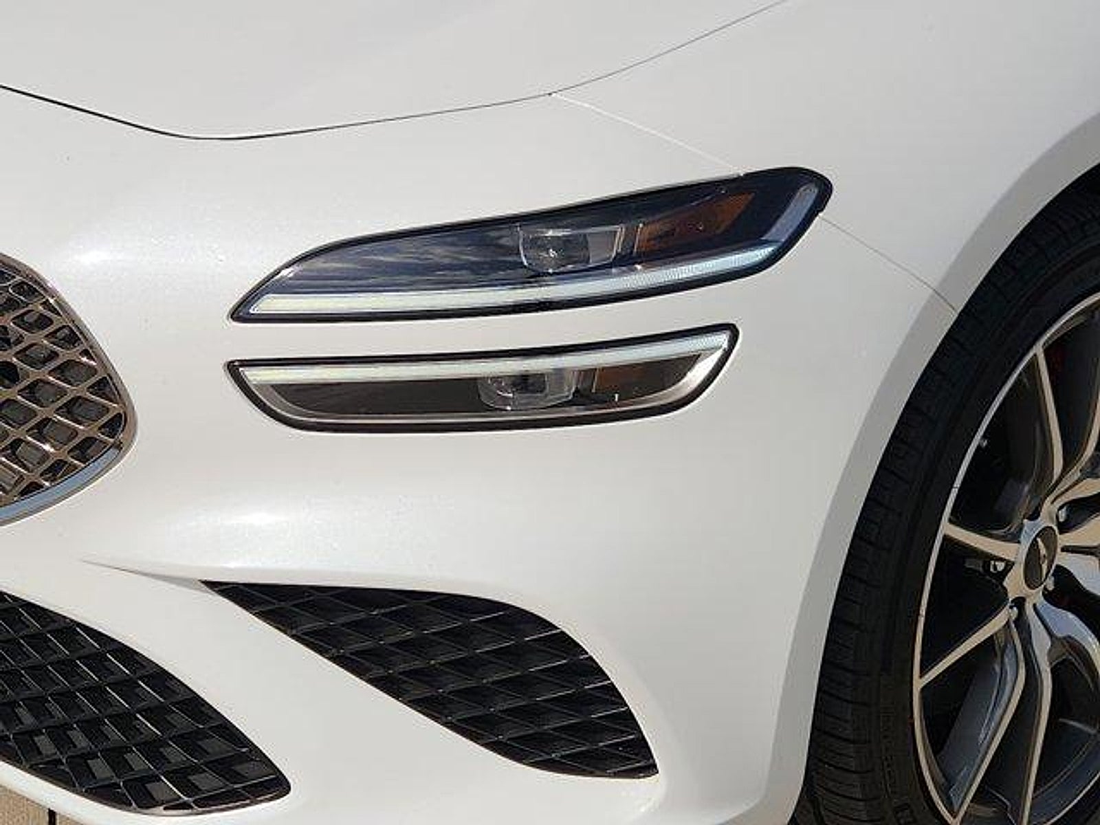 2025 Genesis G70 2.5T RWD